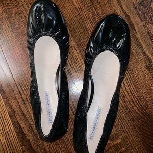 Vera Wang Lavender patent leather flats size 11